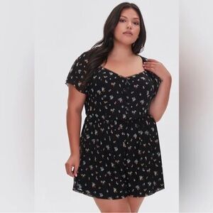 🍁Forever 21 Black Flutter Sleeve floral Romper
